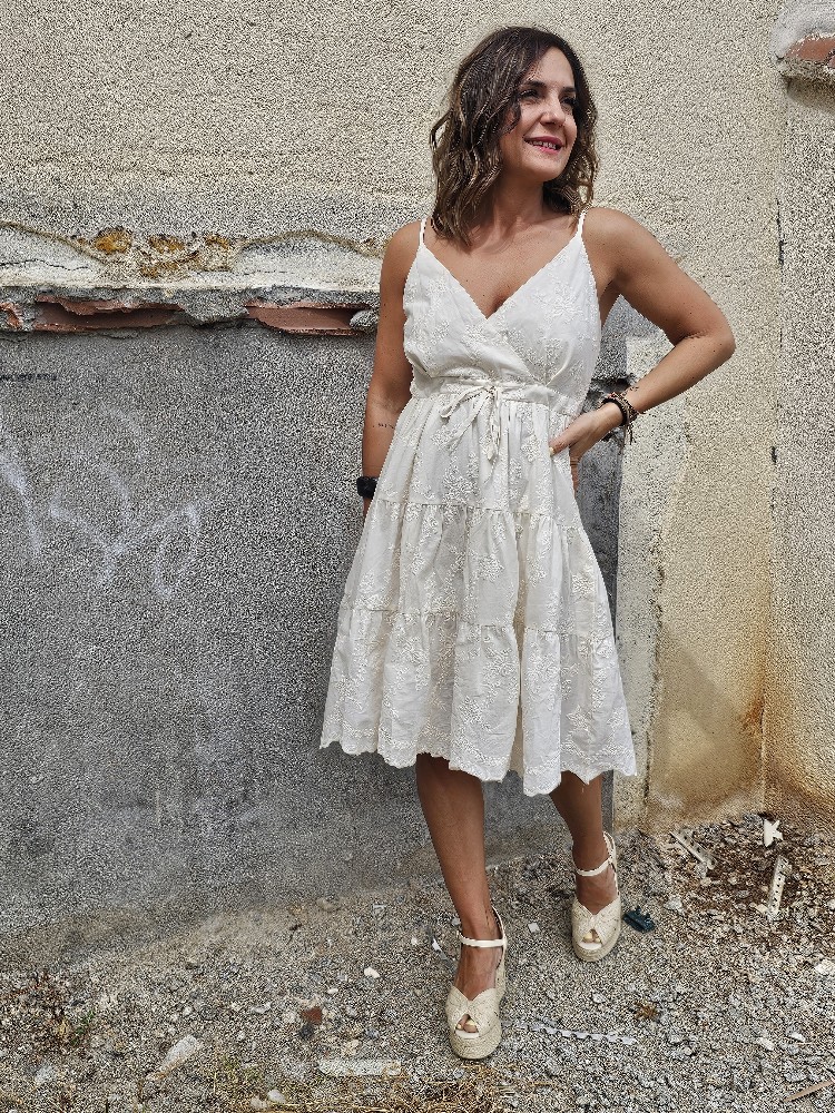 VESTIDO RIBENS BORDADOS VESTIDO RIBENS BORDADOS