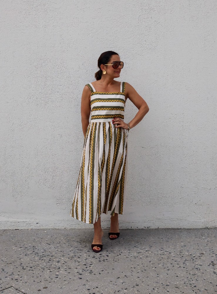 VESTIDO LOVELY RAYAS