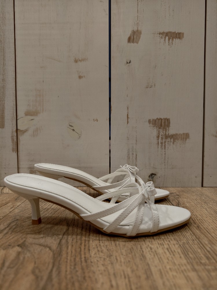 SANDALIA TACON BLANCO