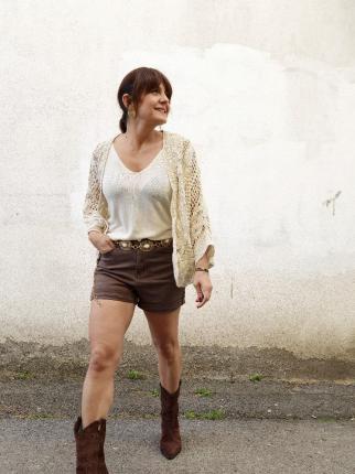 SHORT DENIM MARRON - Ver os detalles do produto