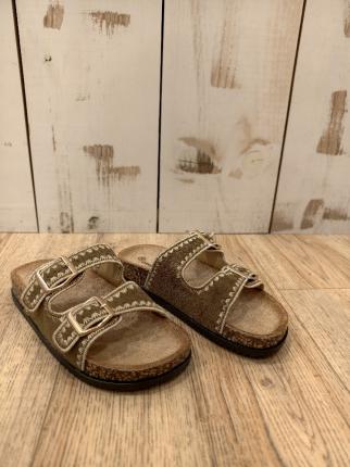 SANDALIA BORDADOS - Ver los detalles del producto